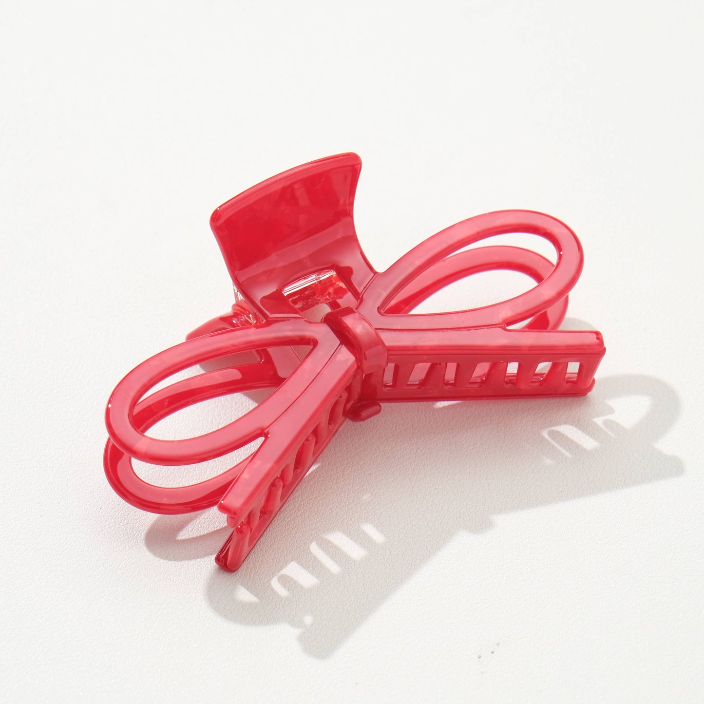 Valentine Wide Bow Claw Clip